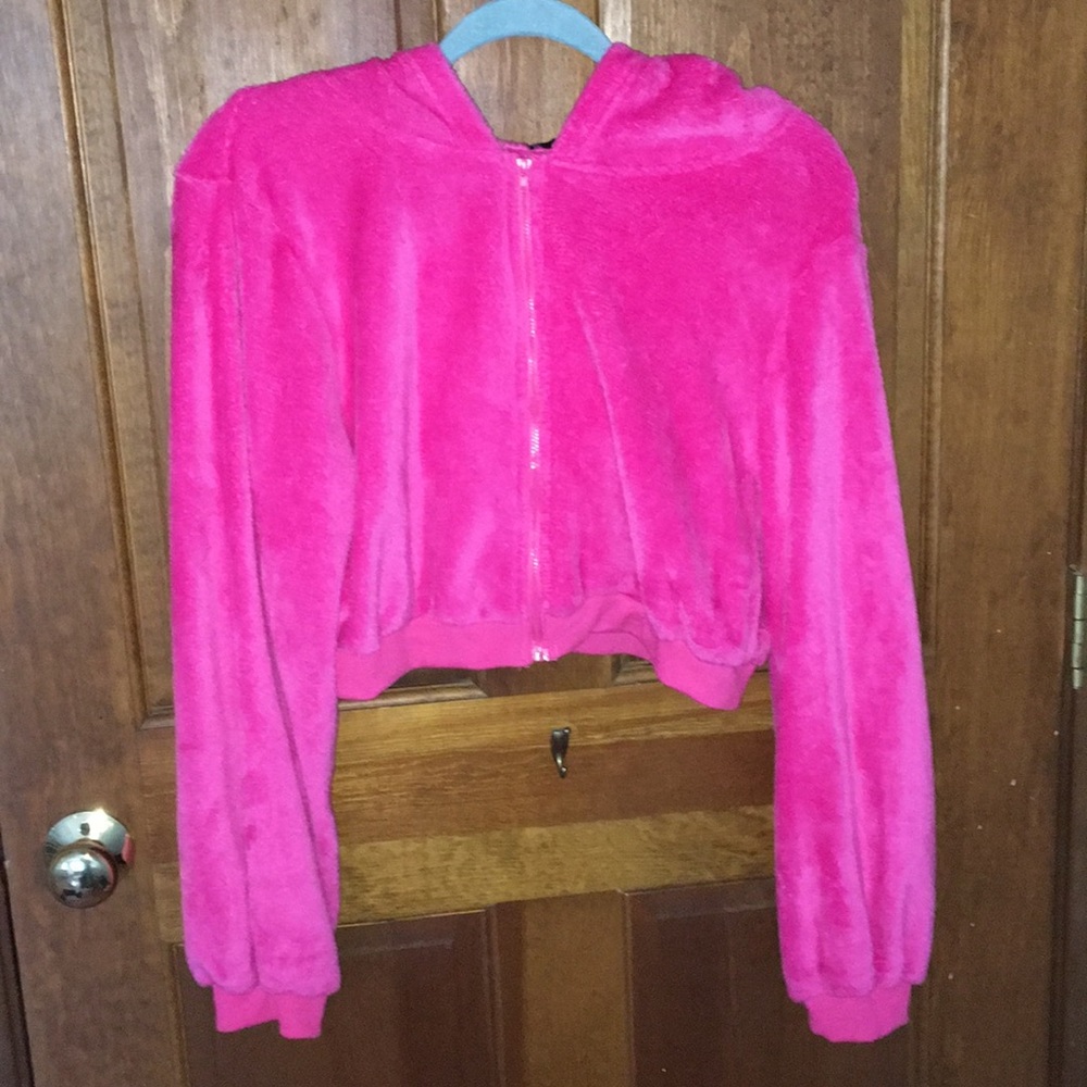 Pink fuzzy jacket cropped